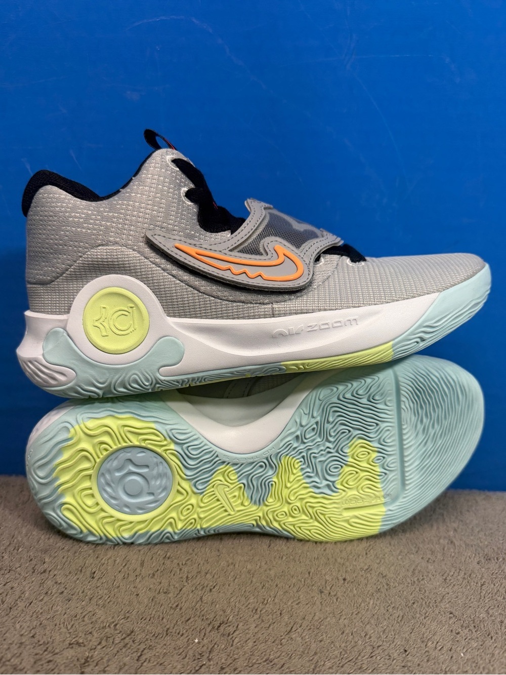 Nike KD Trey 5 X - Picture 2 of 9
